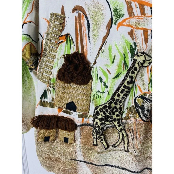 Spree Sport Shirt M Embroidered African Jungle Safari Textured Animals Metallic - Picture 2 of 12